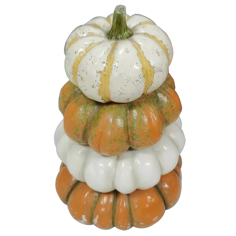 Pumutok Molded Pumpkin